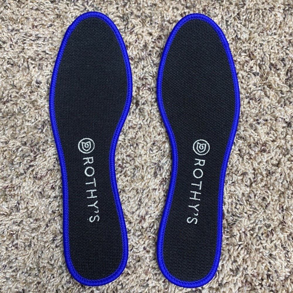 Roth’s Black Solid Round Toe Flats - image 7